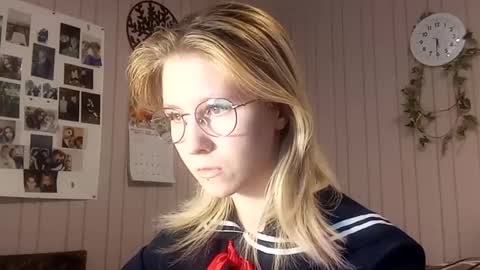 Sari  It is my first day  online show from 02.17.26