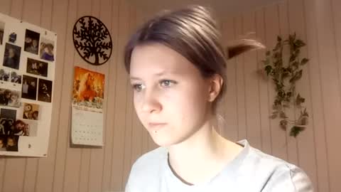 Sari  It is my first day  online show from 02.28.26