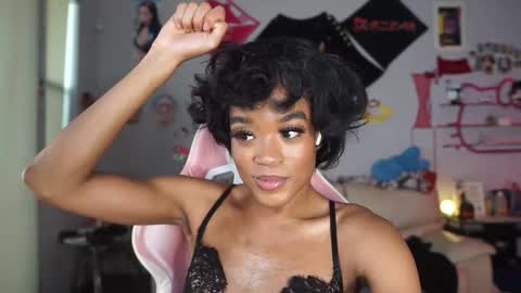 Snapshot of nsfweros chatting on 11.30.25 MS. EROS ORISHA XXX online show from 11.30.25