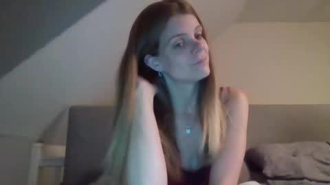 Alice  Nudgeman online show from 10.03.25