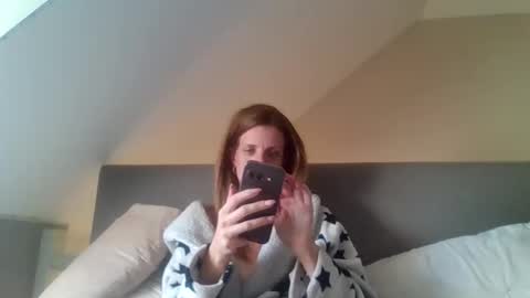 Alice  Nudgeman online show from 10.12.25