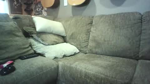 Snapshot of nudistguy194549 chatting on 11.30.25 Nudistguy online show from 11.30.25