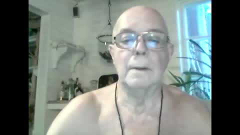 Snapshot of nudistjavist chatting on 12.07.24 Haky online show from 12.07.24