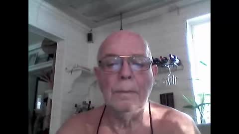Snapshot of nudistjavist chatting on 12.08.24 Haky online show from 12.08.24