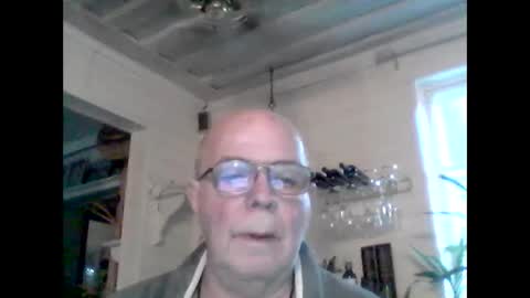 Snapshot of nudistjavist chatting on 12.20.24 Haky online show from 12.20.24