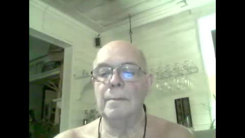 Snapshot of nudistjavist chatting on 01.05.25 Haky online show from 01.05.25