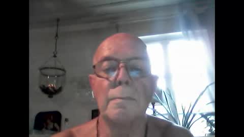 Snapshot of nudistjavist chatting on 03.06.25 Haky online show from 03.06.25