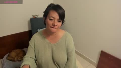 nuit_rose online show from 01.14.25