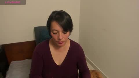 nuit_rose online show from 01.25.25