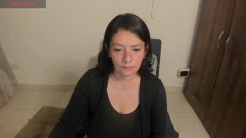 nuit_rose online show from 04.01.26