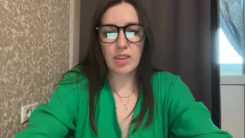 Snapshot of nuitblanche_vibes chatting on 10.23.25 nuitblanche_vibes online show from 10.23.25