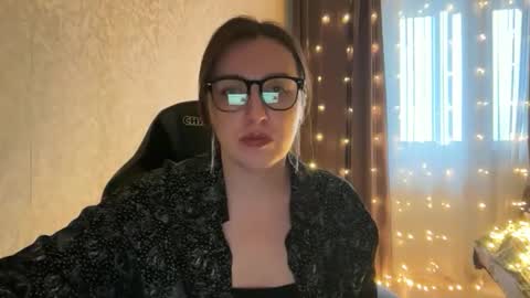 Snapshot of nuitblanche_vibes chatting on 11.28.25 nuitblanche_vibes online show from 11.28.25