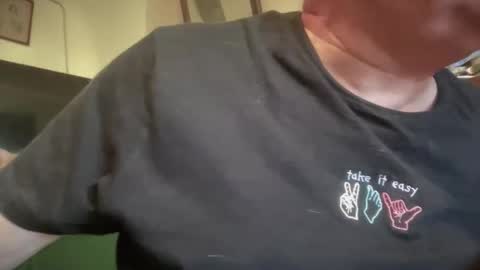 nukiss online show from 11.17.25