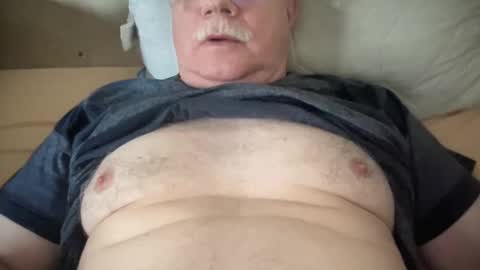 nukiss online show from 11.21.25