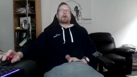 Snapshot of nursefan chatting on 11.24.25 nursefan online show from 11.24.25