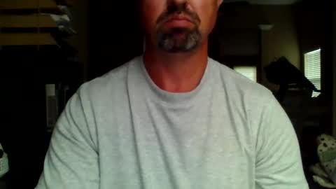 nvrenuff1979 online show from 09.26.25