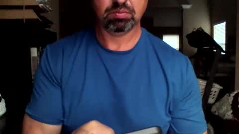 nvrenuff1979 online show from 10.02.25