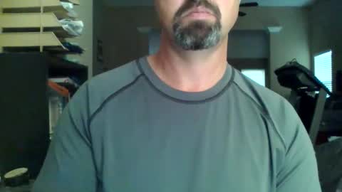 nvrenuff1979 online show from 04.16.26