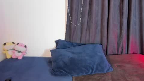 Snapshot of nya_brown chatting on 06.25.26 Nya online show from 06.25.26