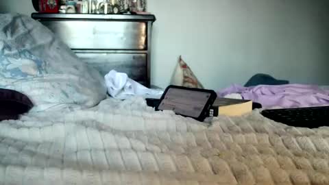 KN online show from 09.22.25