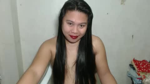 nylecummer online show from 11.03.25