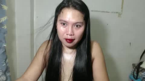 Snapshot of nylecummer chatting on 02.25.26 nylecummer online show from 02.25.26