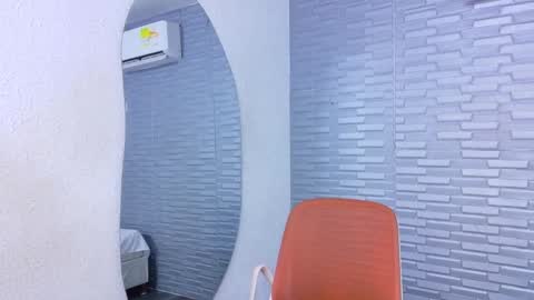 Snapshot of nympho_bff chatting on 09.12.25 nympho_bff online show from 09.12.25