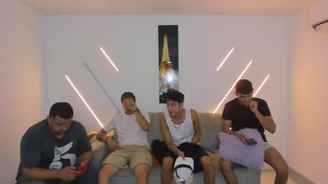 nympho_nathy_sophi online show from 12.18.25