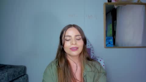 Laura nyu online show from 01.06.26