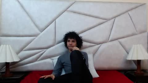 nyx_and_arian online show from 04.08.26