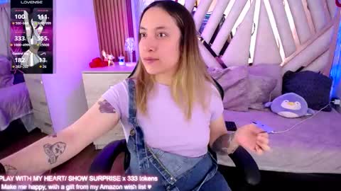 Snapshot of nyx_andria chatting on 02.20.26 Alex . online show from 02.20.26