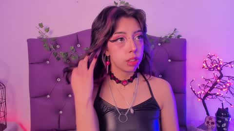   online show from 12.03.24