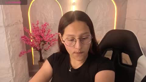 Online 800 to 1400 online show from 10.12.25