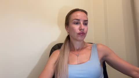 Snapshot of nyxelia_ chatting on 06.09.26 Anastasia online show from 06.09.26