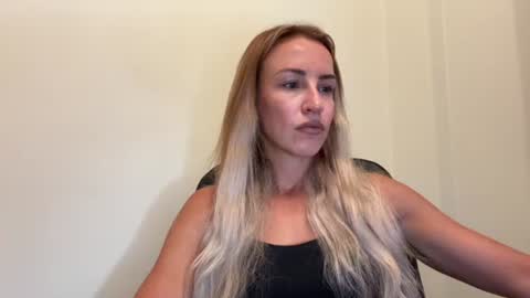 Snapshot of nyxelia_ chatting on 07.23.26 Anastasia online show from 07.23.26