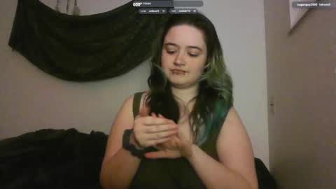 Snapshot of nyxiespleasure chatting on 02.24.26 Nyxie 3 online show from 02.24.26