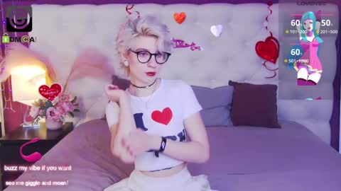 Moonlight online show from 02.10.25