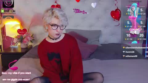 Moonlight online show from 02.11.25