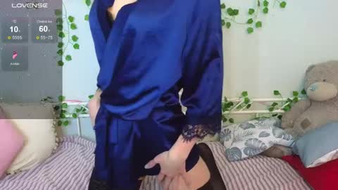 RevivMoons online show from 04.15.26