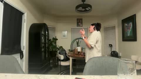 SimplyUs online show from 06.03.26