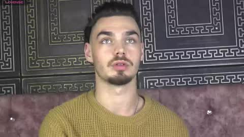 Snapshot of oceanheat chatting on 11.23.25 OceanHeart online show from 11.23.25