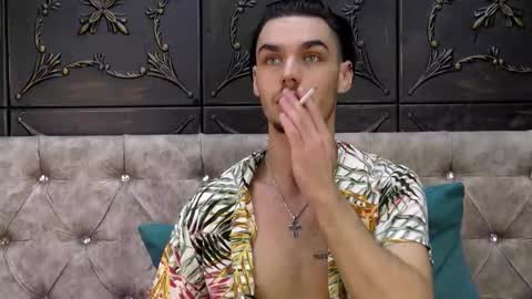 Snapshot of oceanheat chatting on 11.30.25 OceanHeart online show from 11.30.25