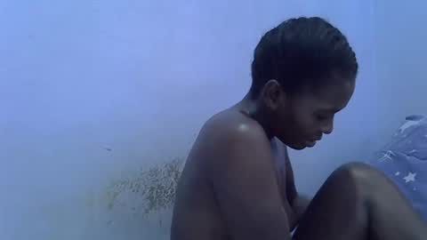 Paloma online show from 04.15.26