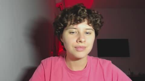 Evie online show from 02.08.26