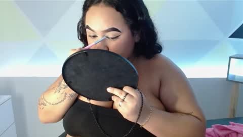 Snapshot of odethjones chatting on 02.28.25 odethjones online show from 02.28.25