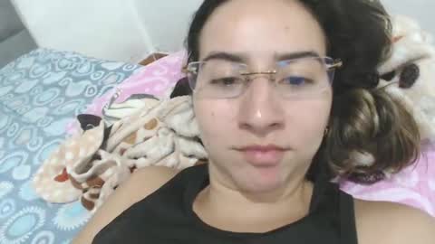 Snapshot of odette_brigh_ chatting on 11.19.25 Val online show from 11.19.25