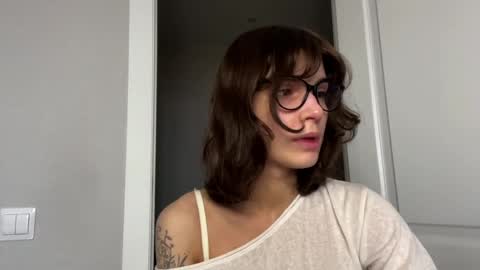 Thea online show from 04.17.26