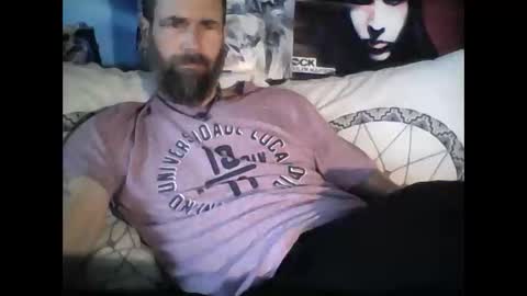 Snapshot of oedipe666 chatting on 01.12.26 oedipe666cam online show from 01.12.26