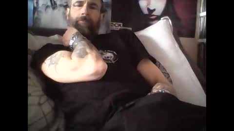Snapshot of oedipe666 chatting on 04.18.26 oedipe666cam online show from 04.18.26