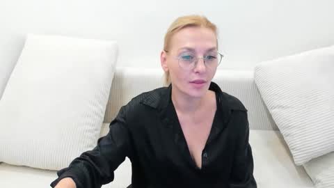 oeigesmik online show from 04.04.26